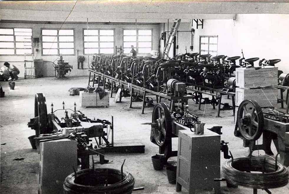 מיברג שנות ה 50 מכונות חדשות מגרמניה